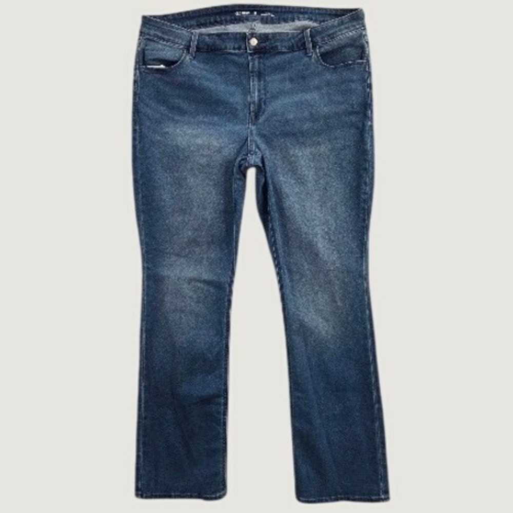 Old Navy Wow Boot-Cut Jeans Women's 18 Tall Blue Mid-Rise Stretch Denim Everyday
